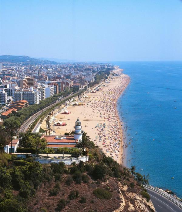 Апартаменты Calella De La Costa Экстерьер фото